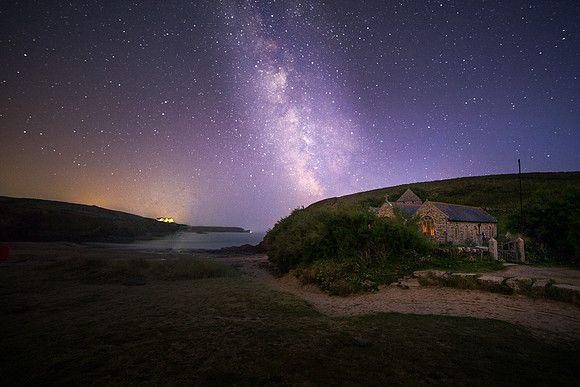 Gunwalloe cove